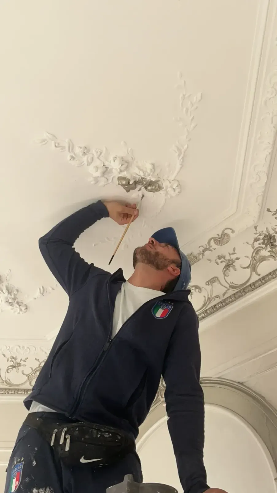 Restauration des moulures d’un plafond ancien